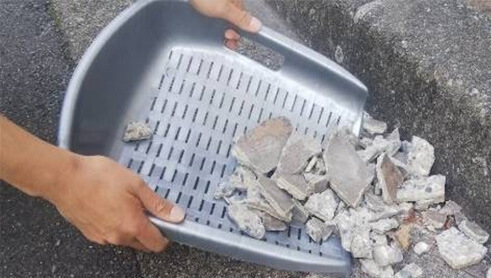 シルバー箕はやわらかいので床面にフィット