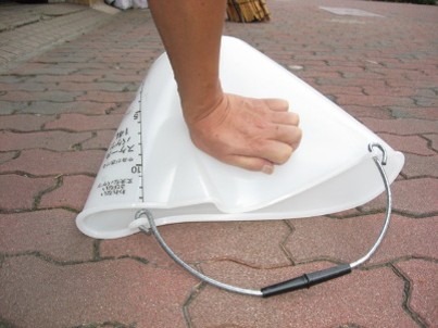 われない、さびない、測りやすいスケールバケツ